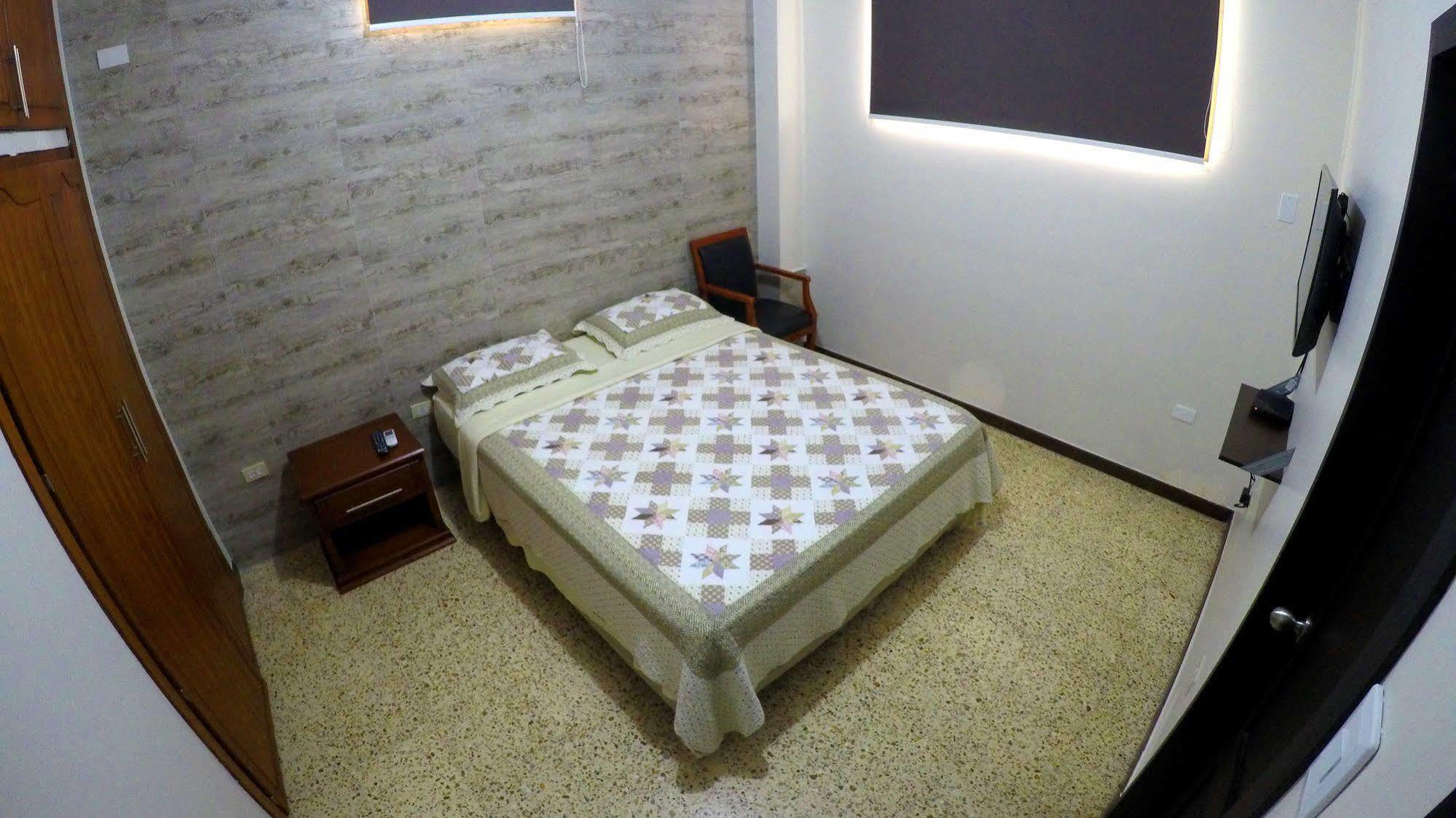 Dc Suites Aeropuerto Guayaquil Buitenkant foto